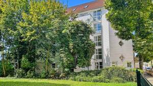 1-Raum-Wohnung mit Einbauküche, Tiefgaragenstellplatz und Lift, vermietet in Stadtfeld-Ost – 39108 Magdeburg – Vorschaubild 2