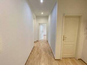 Erstbezug nach Sanierung! Familienfreundlicher Grundriss und tolle Lage! – Rückertstraße 20, 1129 Dresden – Vorschaubild 8