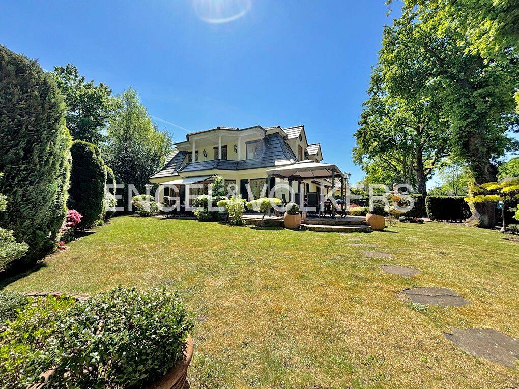 Exklusive Villa in Sackgassenlage – Bremen – Bild 1 von 9