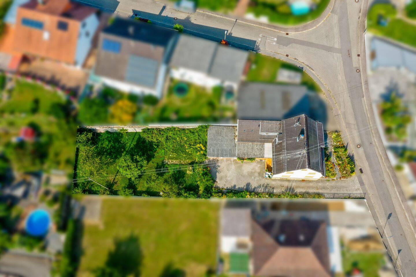 Schickes Ein- bis Zweifamilienhaus mit großem Garten, PV-Anlage und Ausbaupotenzial in Bretten-Ruit – Bretten – Vorschaubild 8