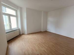 Viel Platz zum Spielen und Entspannen! Großzügige 3-Raum-Wohnung mit Balkon – 39112 Magdeburg – Vorschaubild 3