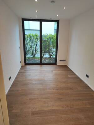 MODERNE ARCHITEKTUR TRIFFT AUF EXKLUSIVE AUSSTATTUNG, mit Garten, Terrassen – 50858 Köln – Vorschaubild 6