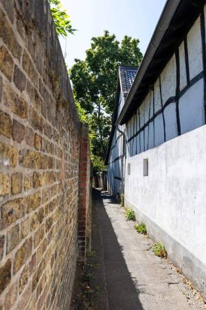 Wohnen wie im Einfamilienhaus – in Rheinnähe mit 2 Dachterrassen und Siebengebirgsblick – 53229 Bonn – Vorschaubild 9