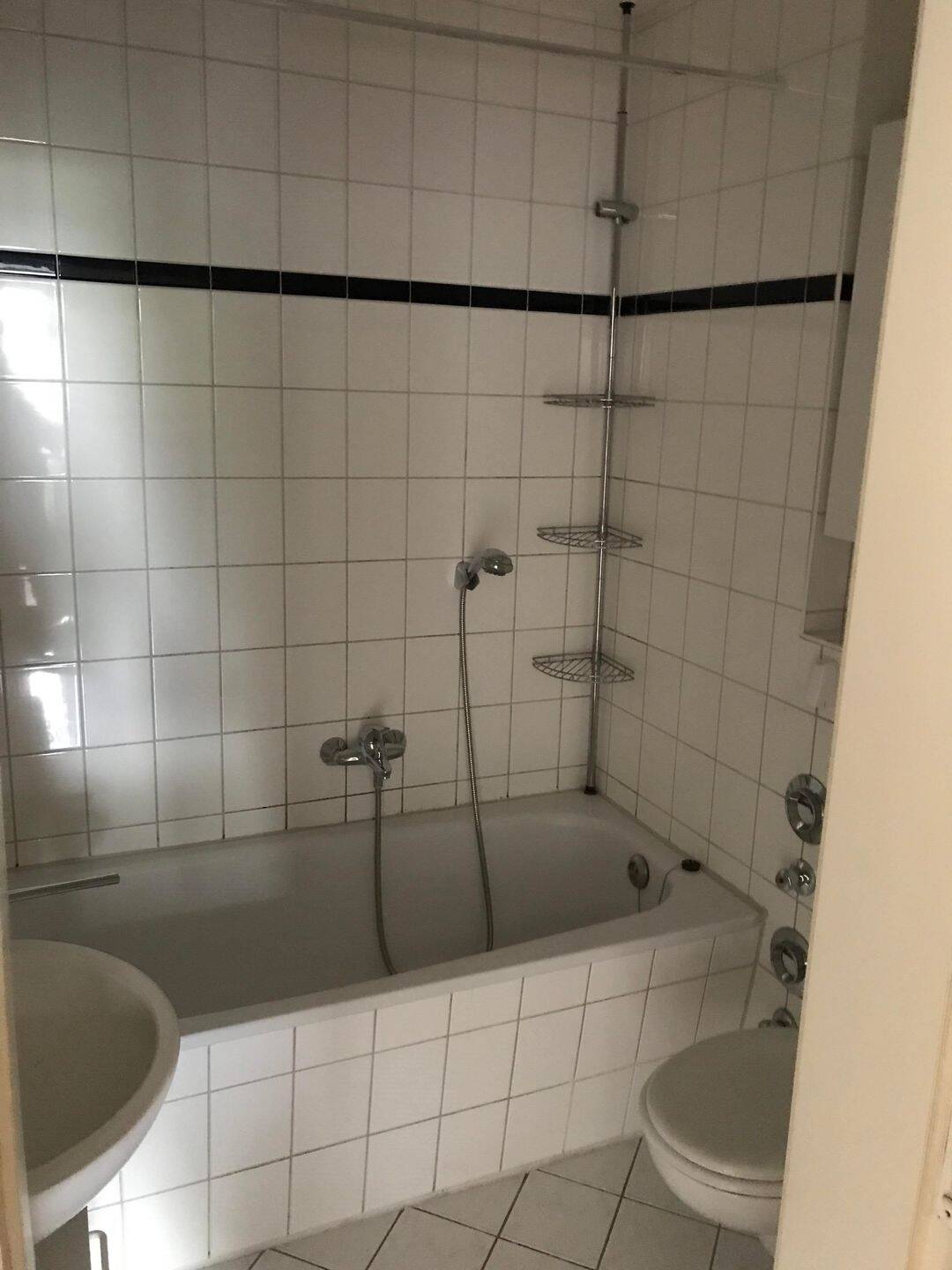 Nachmieter gesucht schöne preiswerte 3-R-Wohnung ca.73m2 mit EBK.MD.-Stadtfeld -Ost zu vermieten. – Magdeburg – Vorschaubild 3