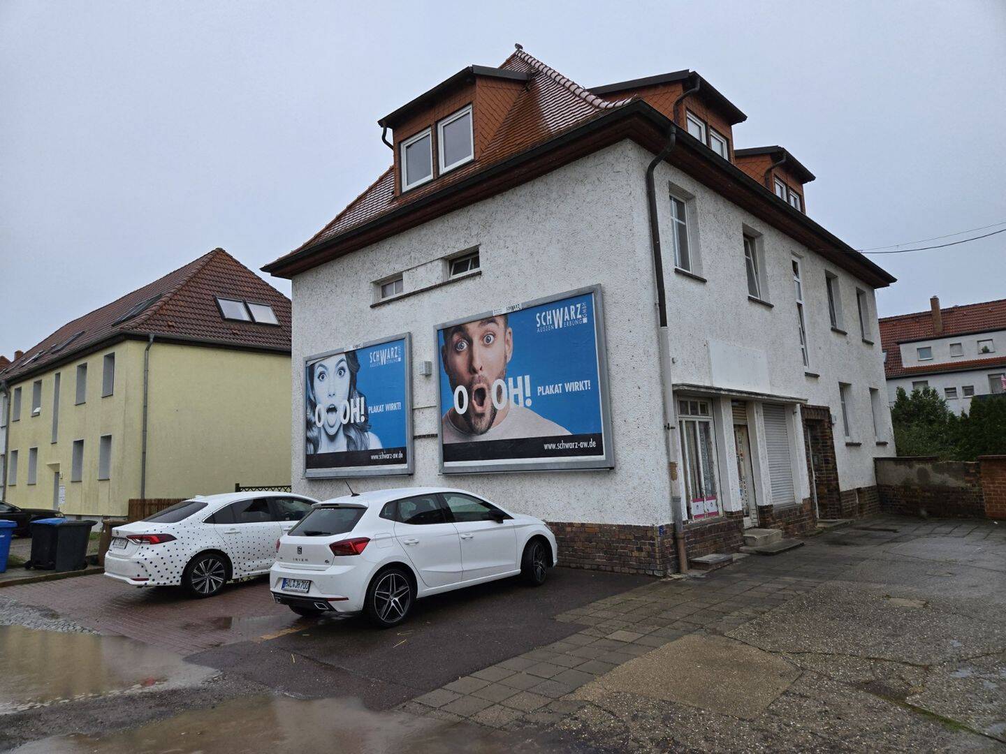 Mehrfamilienhaus mit Gewerbeeinheit und Entwicklungspotenzial – Merseburg – Merseburg – Vorschaubild 3