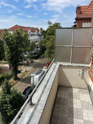 Karlshorst : Schöne DG-Wohnung im Prinzenviertel – 10318 Berlin – Vorschaubild 5