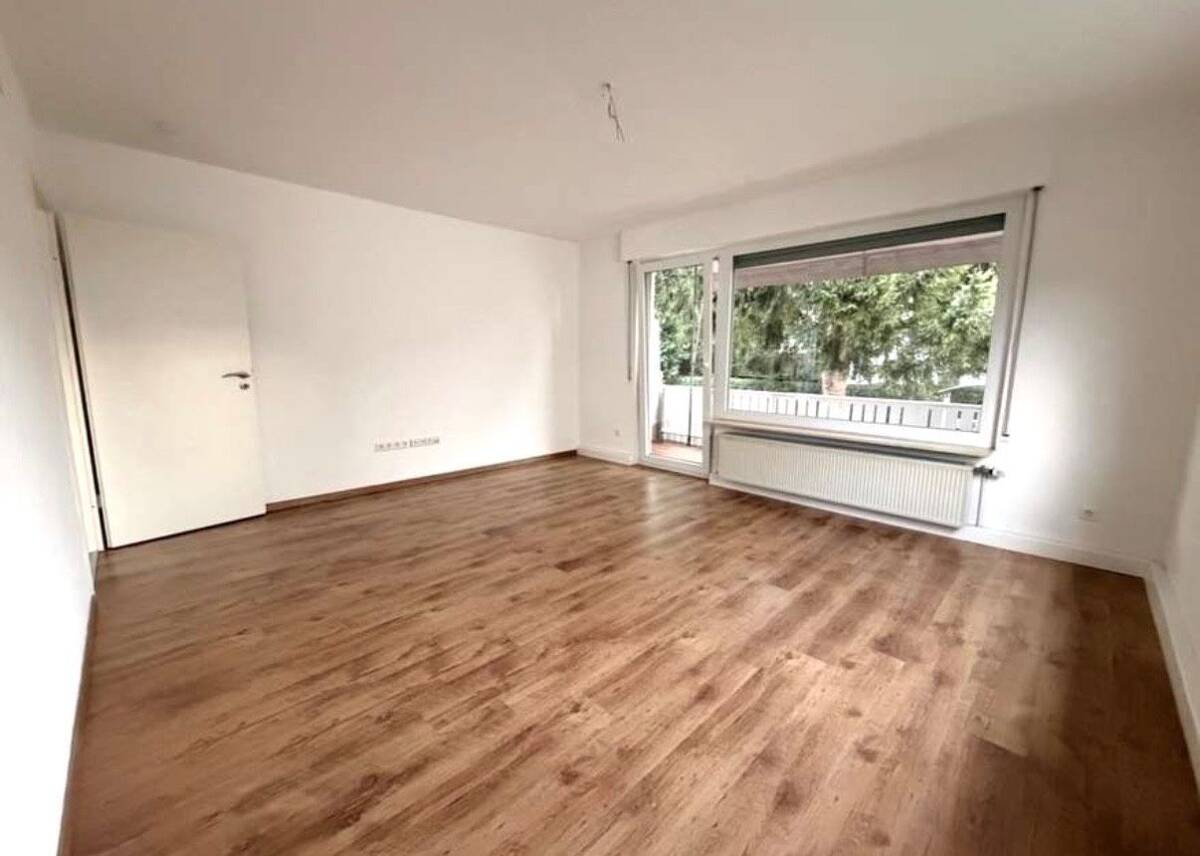 Helle 3-Zimmer-Wohnung mit Balkon in Ludwigsburg-Ost – 71638 Ludwigsburg – Bild 1 von 8