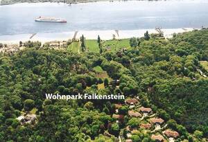 Eine sichere Entscheidung. Große Doppelhaushälfte im Wohnpark Falkenstein, Garten, Terrasse, Garage. – 22559 Hamburg – Vorschaubild 7