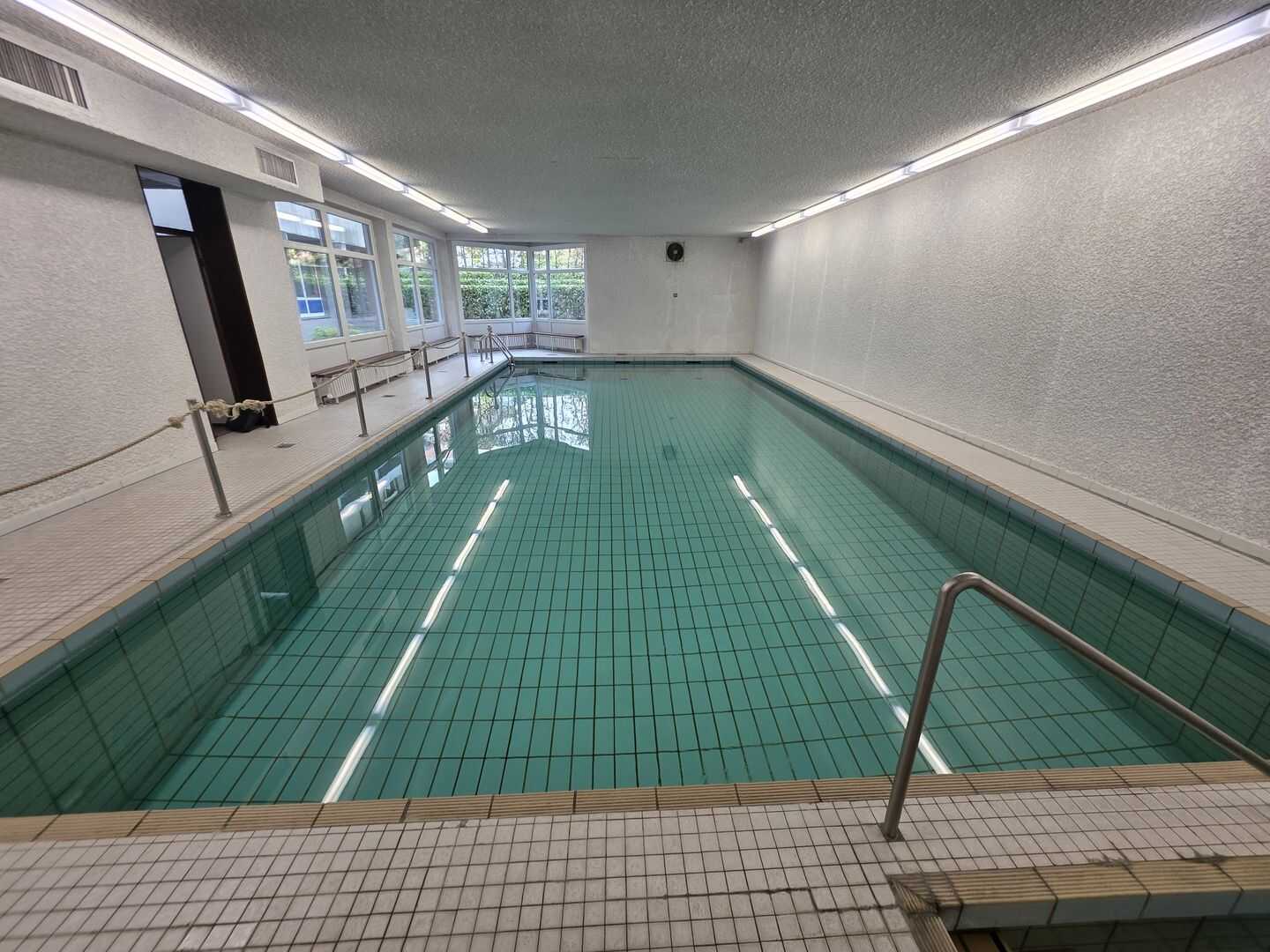 Moderne 2-Zimmer-Loftwohnung in Münster Coerde mit Balkon, Schwimmbad, Sauna und Solarium. – Münster – Vorschaubild 4
