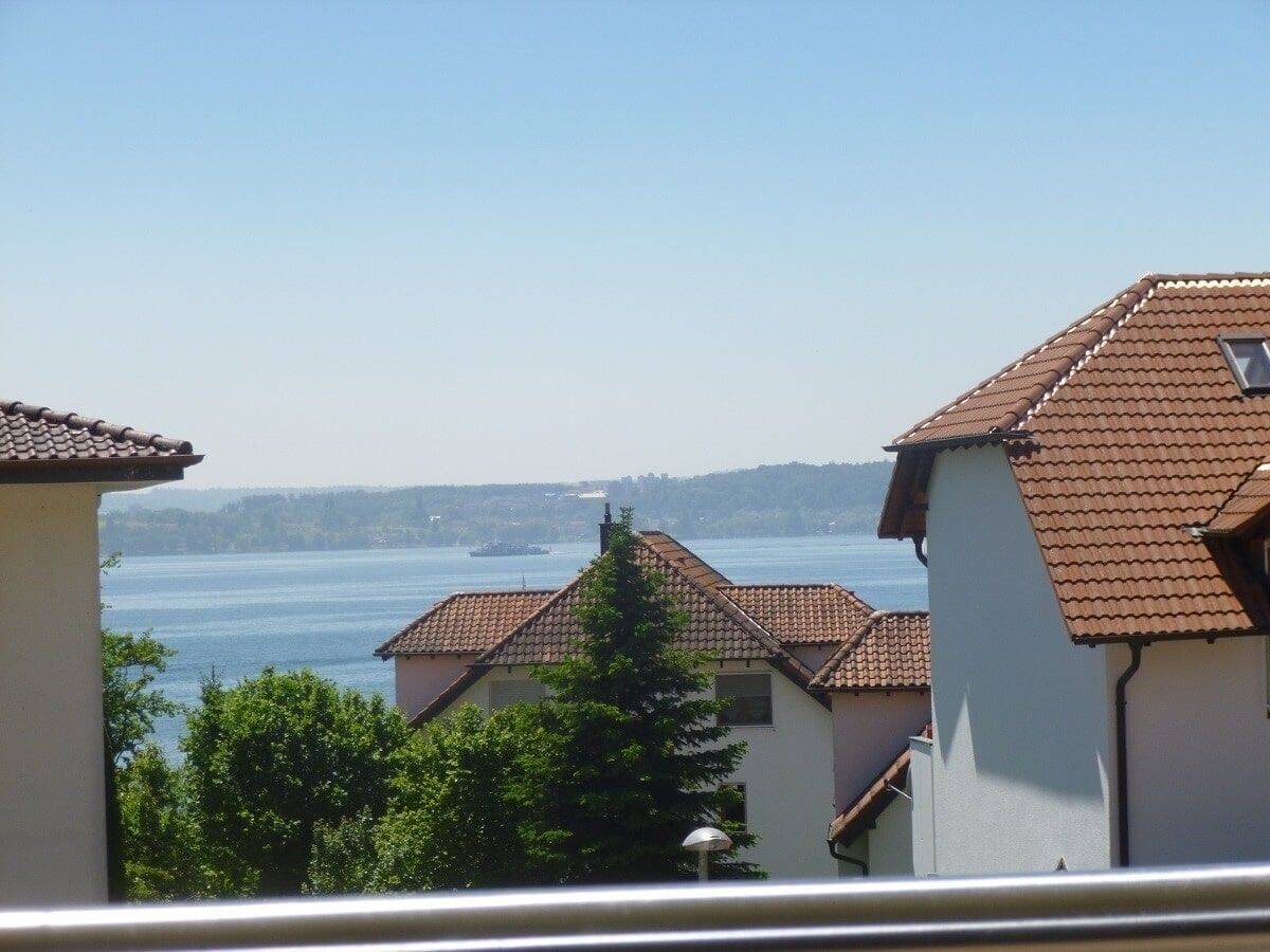 Wohnen auf Zeit ab 15.10.2026: Sonnige 2-Zimmer Seesicht-Wohnung mit Balkon – Uhldingen-Mühlhofen – Vorschaubild 2