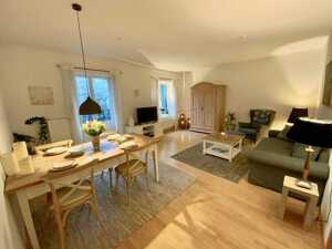 Mulang: Möblierte 2-ZKB Wohnung mit eigener Terrasse in Bestlage – 34131 Kassel – Vorschaubild 3