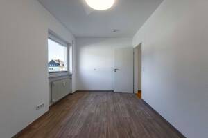 Trier-City: 4 ZKB-Wohnung mit ca. 92 m² WFL in der Trierer Innenstadt - WG tauglich – 54290 Trier – Vorschaubild 9