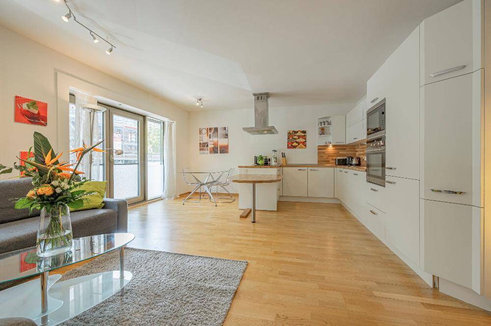 Exklusive Eigentumswohnung in der HafenCity – Hamburg – Vorschaubild 2