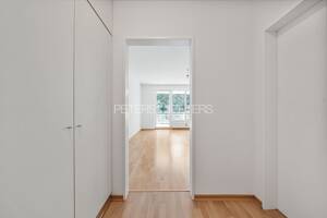 Charmante 1,5-Zimmer-Wohnung, großer Balkon und Tiefgarage – 22297 Hamburg – Vorschaubild 2