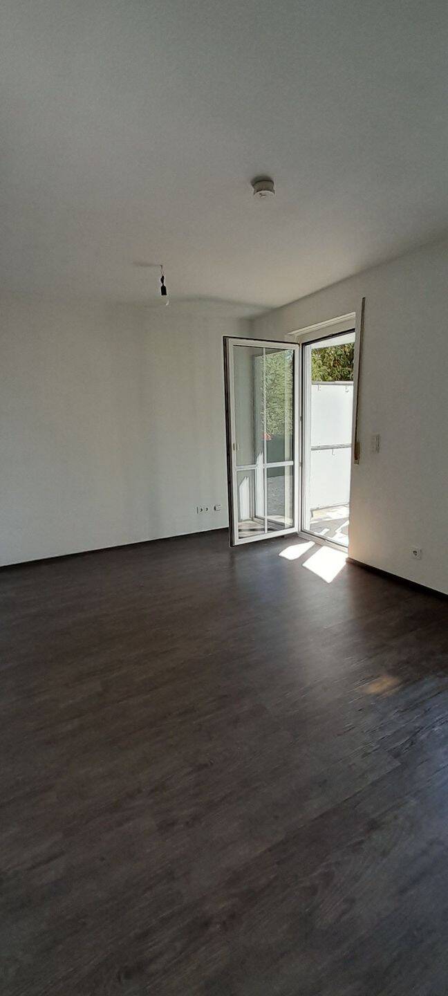 1-Raum Terrassenwohnung mit Tiefgaragenstellplatz – Jena – Vorschaubild 5
