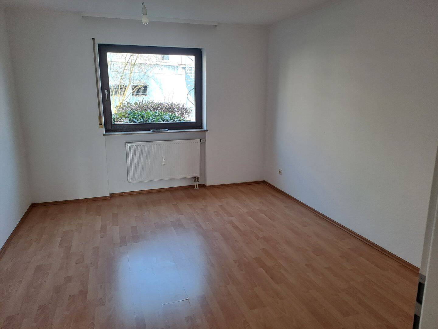 Gemütliche 3-Zimmer-Wohnung - Erstbezug nach Renovierung – Würzburg – Vorschaubild 8