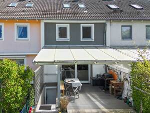 Zu Hause mit Kamin, Garten und Stellplatz – 23569 Lübeck – Vorschaubild 3