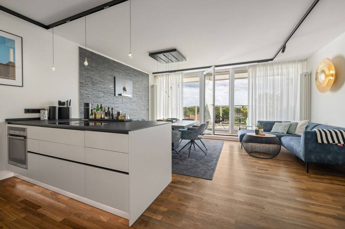 Auf Geschichte gebaut mit Blick nach vorne. – 22089 Hamburg – Bild 1 von 9