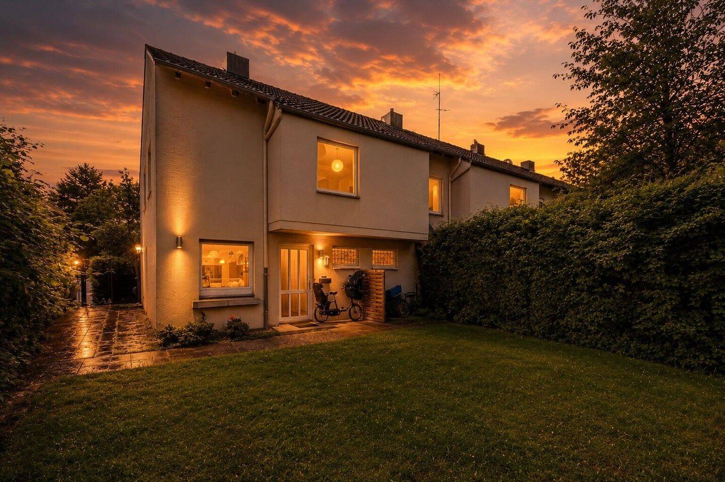 MB-BÜDERICH: VERMIETETES REIHENENDHAUS MIT GARTEN NAHE A52/DÜSSELDORF/NEUSS