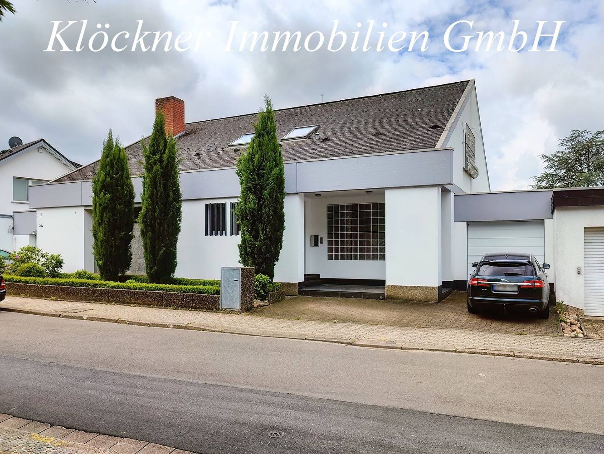 Einfamilienhaus in 66123 Saarbrücken mit 300 m² kaufen