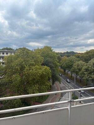 Gemütliche 2,5-Zimmer-Wohnung mit Balkon in Gelsenkirchen-Hassel