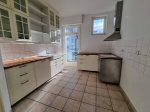 Charmante Altbauwohnung mit Münsterblick - sofort beziehbar! – 79104 Freiburg im Breisgau – Vorschaubild 6