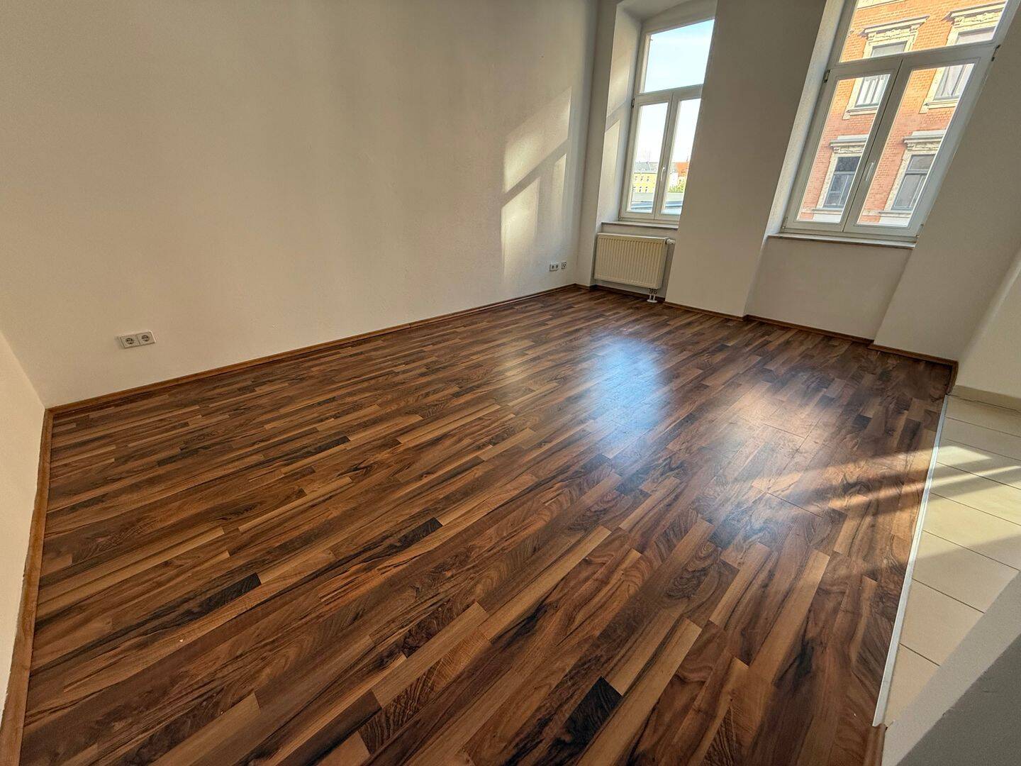 3. OG - Tageslichtbad - Eckbadewanne ! City-NAH !!! – Chemnitz – Vorschaubild 5
