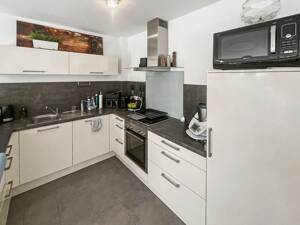 Exklusive Wohnqualität trifft beste Lage - modernes Wohnen mit Balkon – 97082 Würzburg – Vorschaubild 4