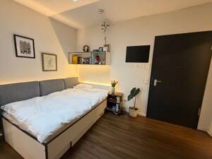 Kleines Zuhause für Studenten in zentraler Lage – 91054 Erlangen – Vorschaubild 2