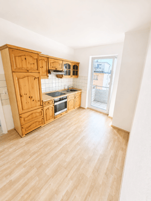 Zentrale Lage von Würzburg - Provisionsfrei - Helle Wohnung mit Wintergarten, Balkon, Küche – 97072 Würzburg – Vorschaubild 7