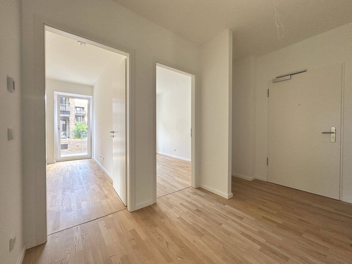 Bezugsfertige Neubauwohnung mit großer Terrasse in ruhiger Innenhoflage – Lübeck – Vorschaubild 6