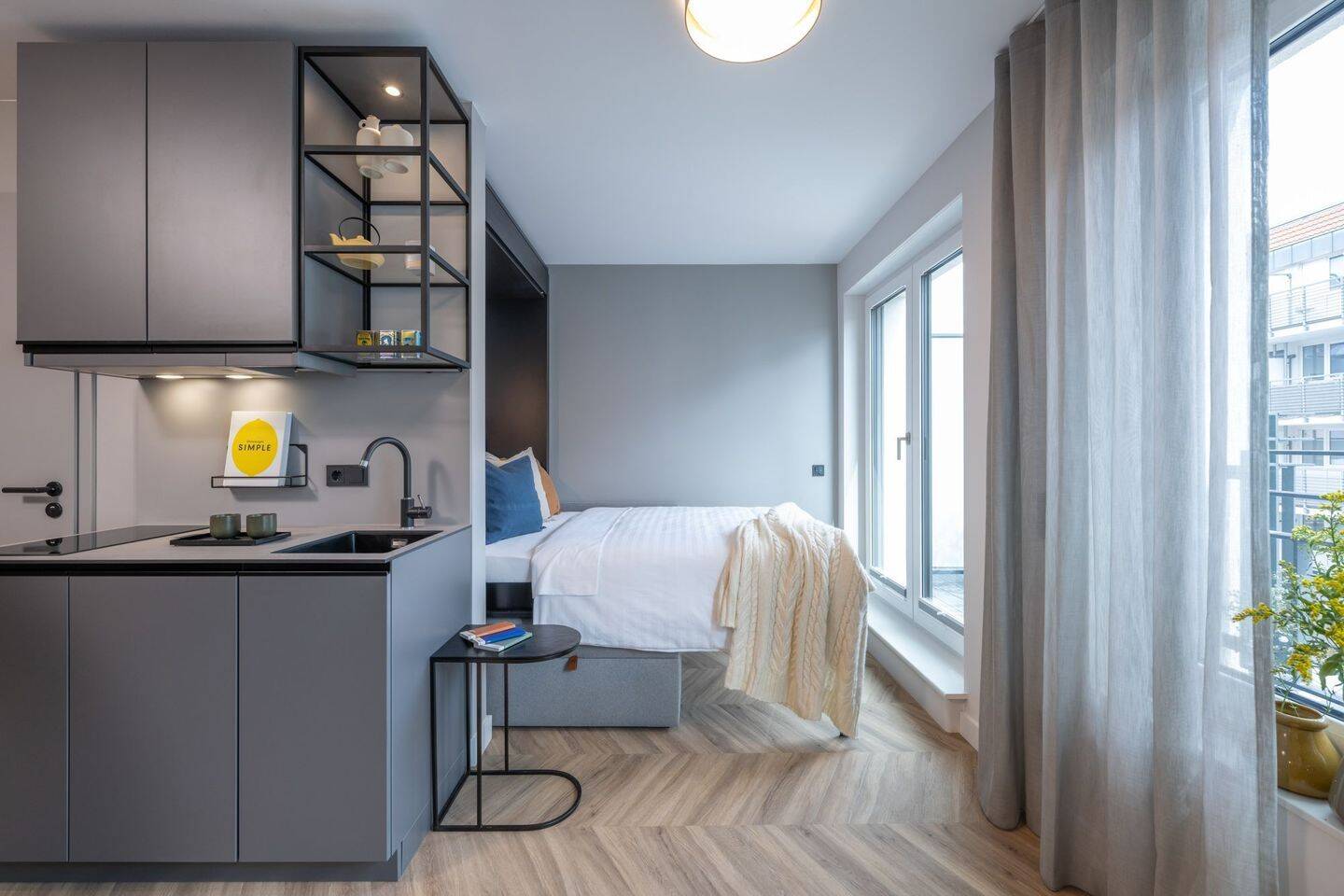 Jetzt verfügbar: Vollmöblierte 1-Zimmer-Wohnung in Bestlage! Anmeldung möglich! – Berlin – Vorschaubild 2