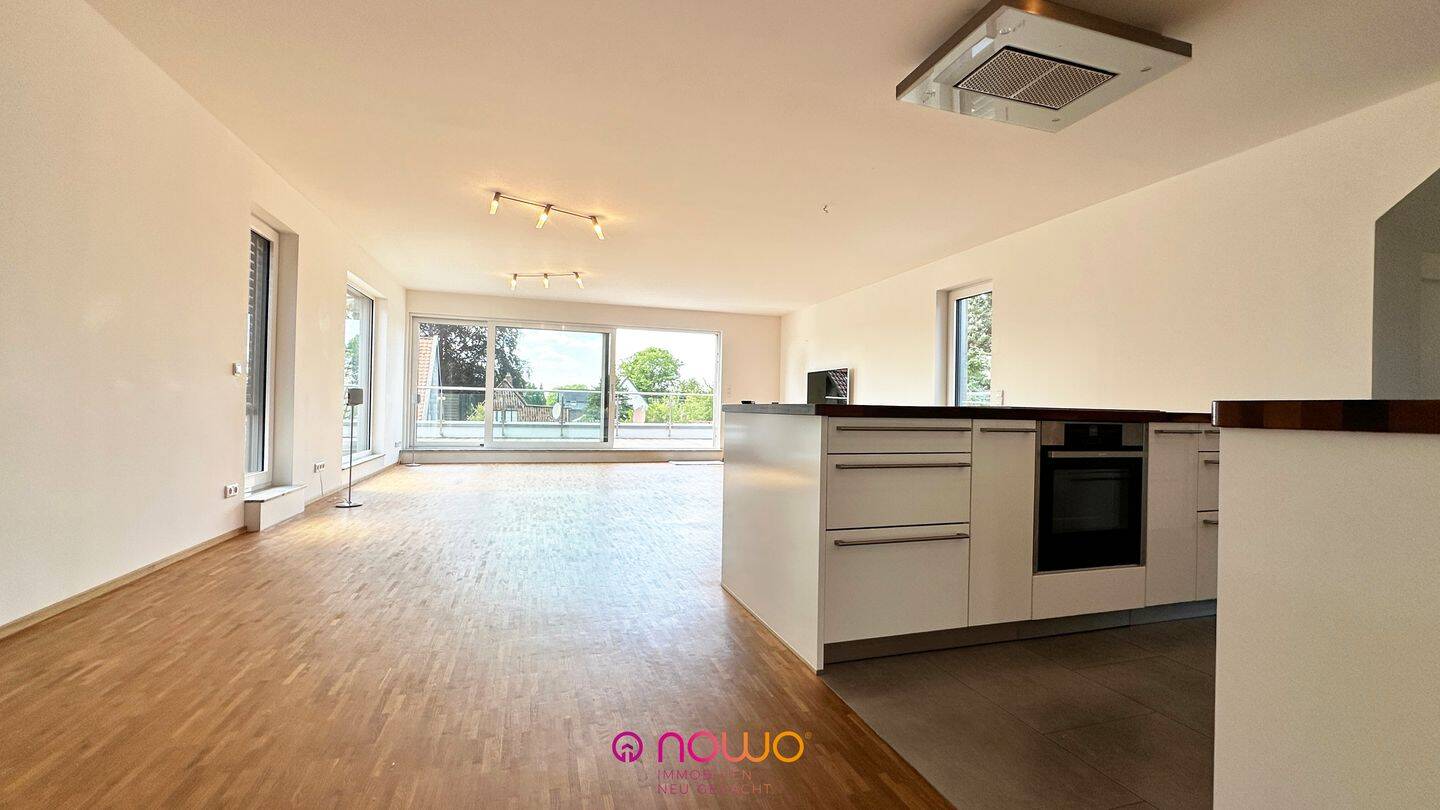 Ruhe trifft Luxus - hochwertiges Penthouse mit Weitblick, Dachterrasse und Carport!
