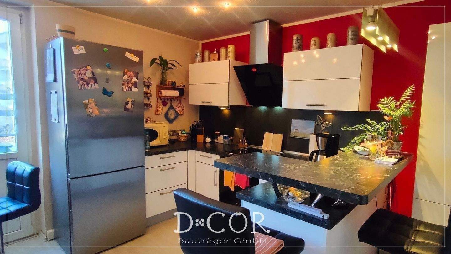 sehr gepflegte 4-Raum-Wohnung mit 104m² Wohnfläche in guter Lage – Dresden – Vorschaubild 4