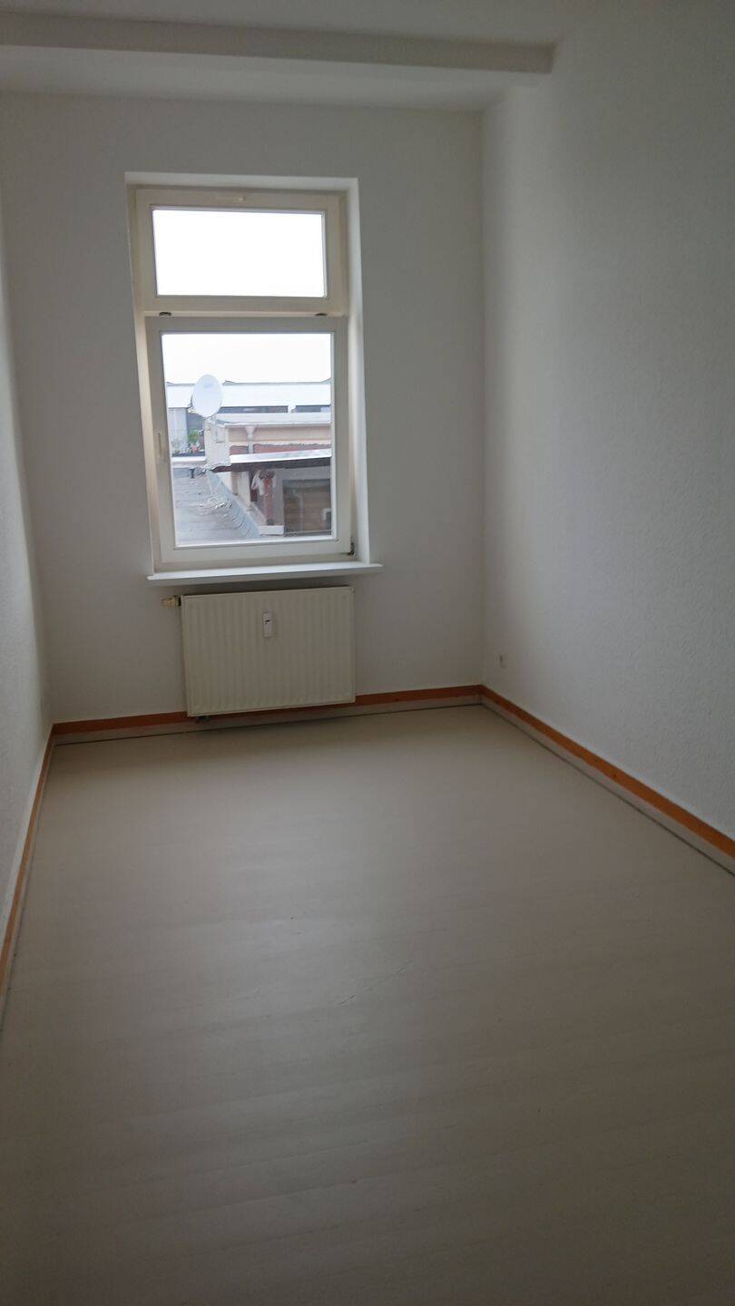 WG-Zimmer Nähe Campus Jahnallee, frisch saniert mit EBK