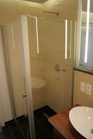 Kapitalanlage oder Eigennutz: Elegante 3-Zimmer-Wohnung Altbau mit Loggia – 4105 Leipzig – Vorschaubild 9