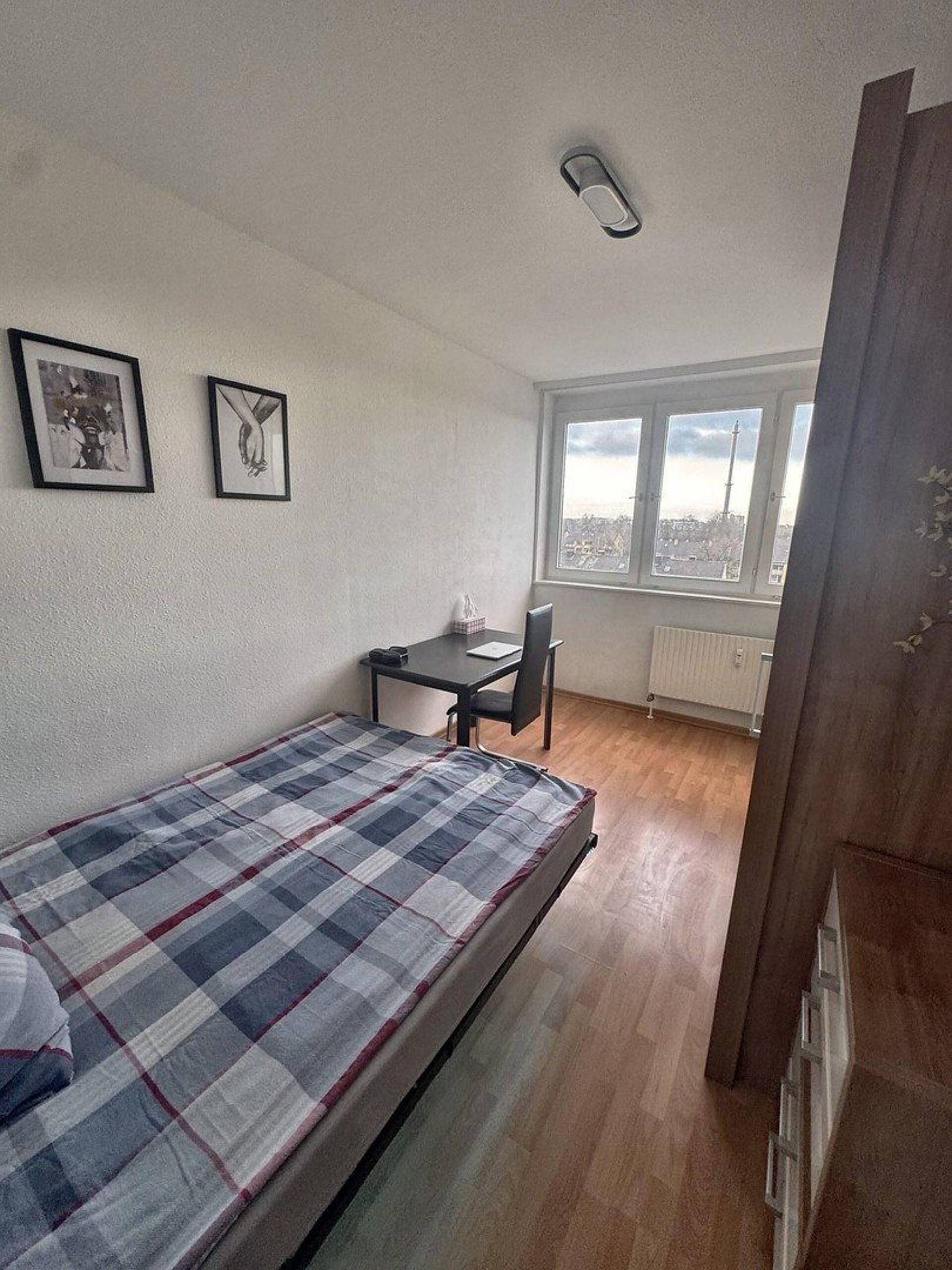 Etagenwohnung in 47803 Krefeld mit 75 m² kaufen