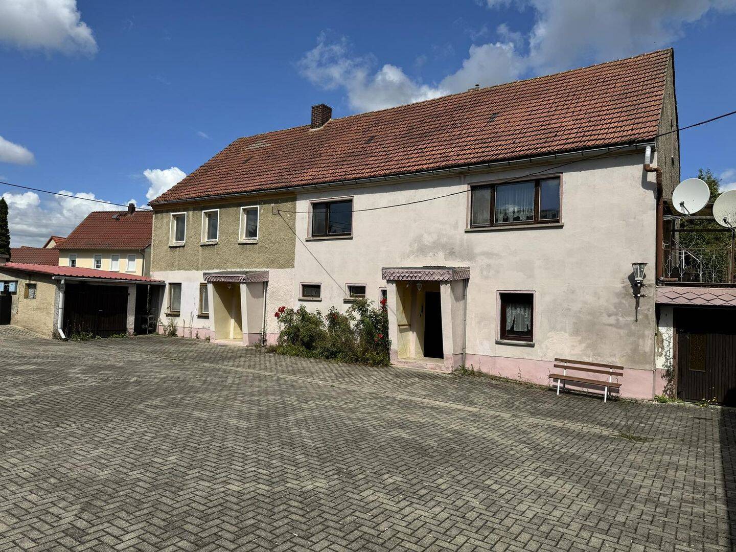 Bauernhaus mit Scheune, Garagen und großem Garten - Entwicklungsobjekt in Calbitz – Wermsdorf – Vorschaubild 4
