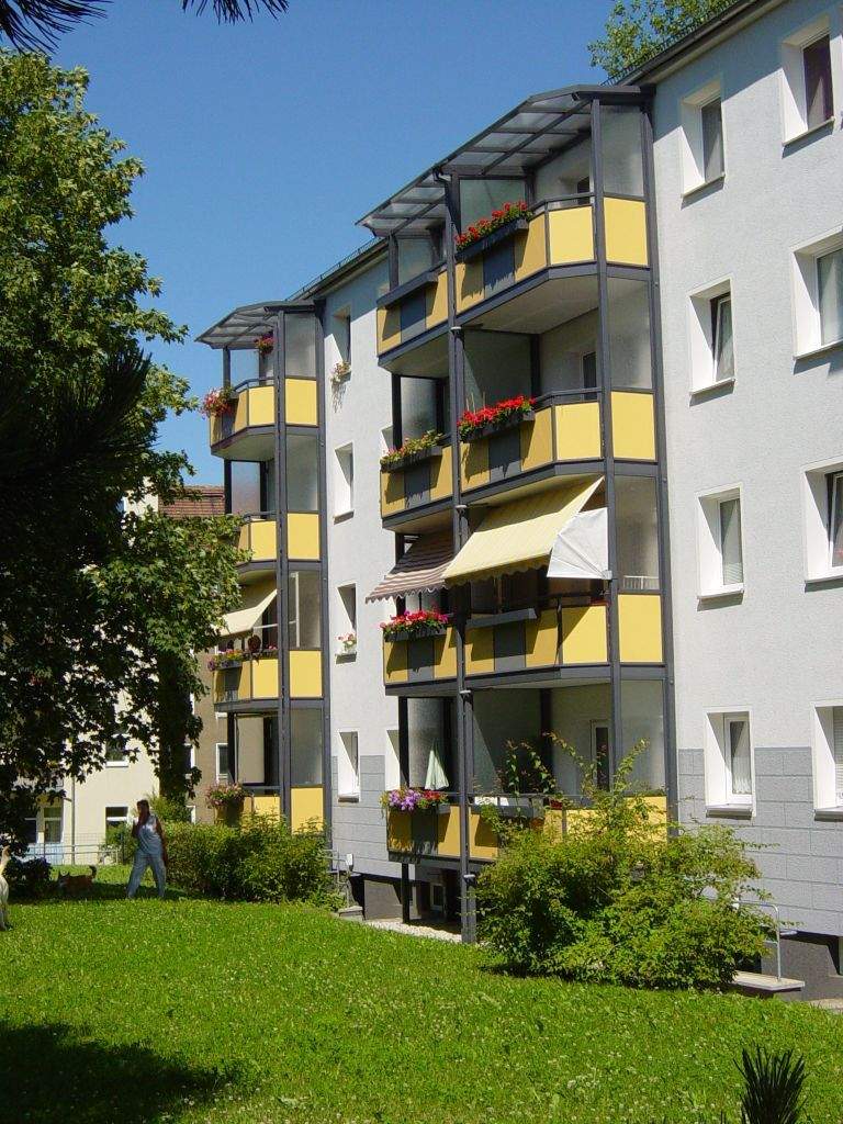 ++ schöne 2-Raum-Wohnung mit Balkon in ruhiger, zentrumsnaher Lage ++