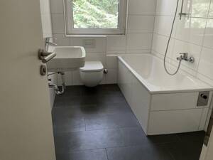 Ab sofort bezugsfertig! 2-Zimmer-Wohnung in Gelsenkirchen Hassel – 45896 Gelsenkirchen – Vorschaubild 3