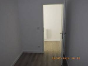 Außergewöhnliche 3 Zimmer-Wohnung mit Terrasse, EBK und durchdachtem Splitlevel-Konzept – 97082 Würzburg – Vorschaubild 7