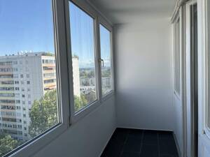 Helle 1 Zi-Wohnung mit Wintergarten - behindertengerecht - modernisiert 2023 - Mainpark Offenbach – 63065 Offenbach am Main – Vorschaubild 4