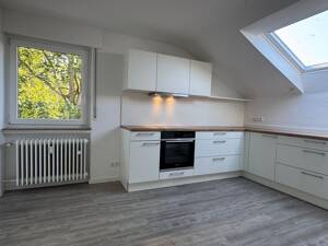 4-Zimmer-Wohnung in gepflegtem Dreifamilienhaus – 70499 Stuttgart – Vorschaubild 5
