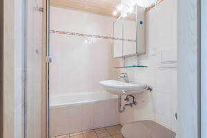 Wohnen mit Urlaubsflair: 3-Zimmer-Wohnung in Ingolstadt mit Gemeinschaftspool – 85057 Ingolstadt – Vorschaubild 9