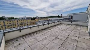 Charmante Dachgeschosswohnung in Berlin mit Terrasse – 12103 Berlin – Vorschaubild 5