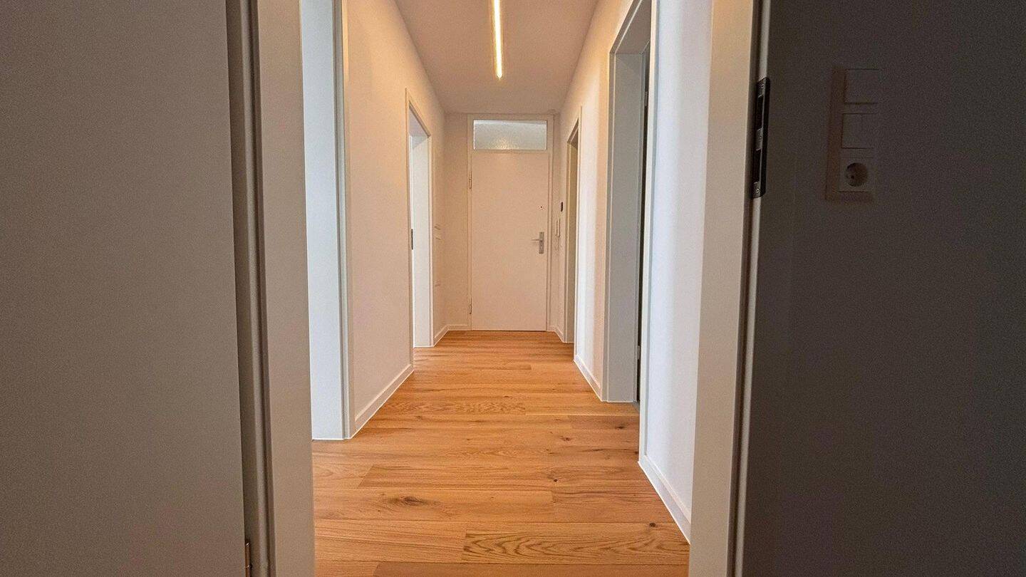 Stilvolle und luxuriös modernisierte Stadt-Oase mit Terrassenzugang und Gartenmitbenutzung