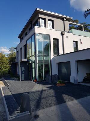 Luxus-Penthouse-Wohnung in traumhafter Lage mit Privatseenutzung – 47199 Duisburg – Vorschaubild 2