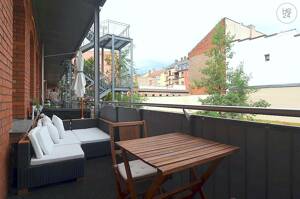 Modern möbliertes 1-Zimmer-Loft mit WLAN und Balkon in Fürth – 90762 Fürth – Vorschaubild 4