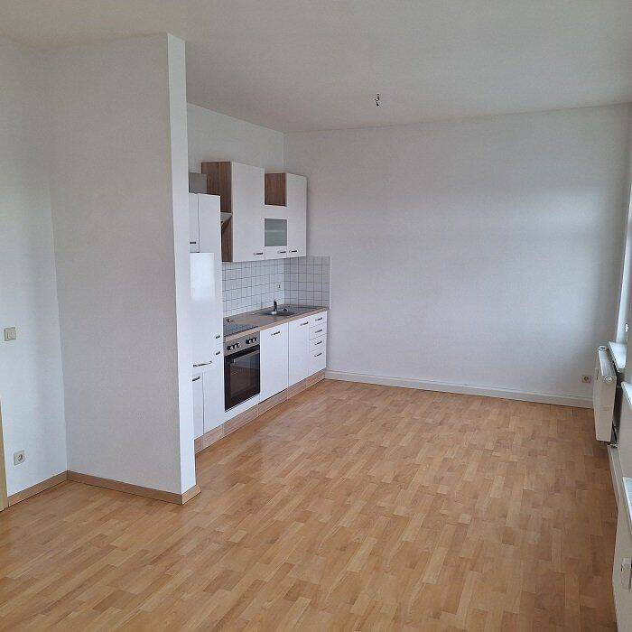 charmante 1,5 Raumwohnung mit Einbauküche – Chemnitz – Vorschaubild 2
