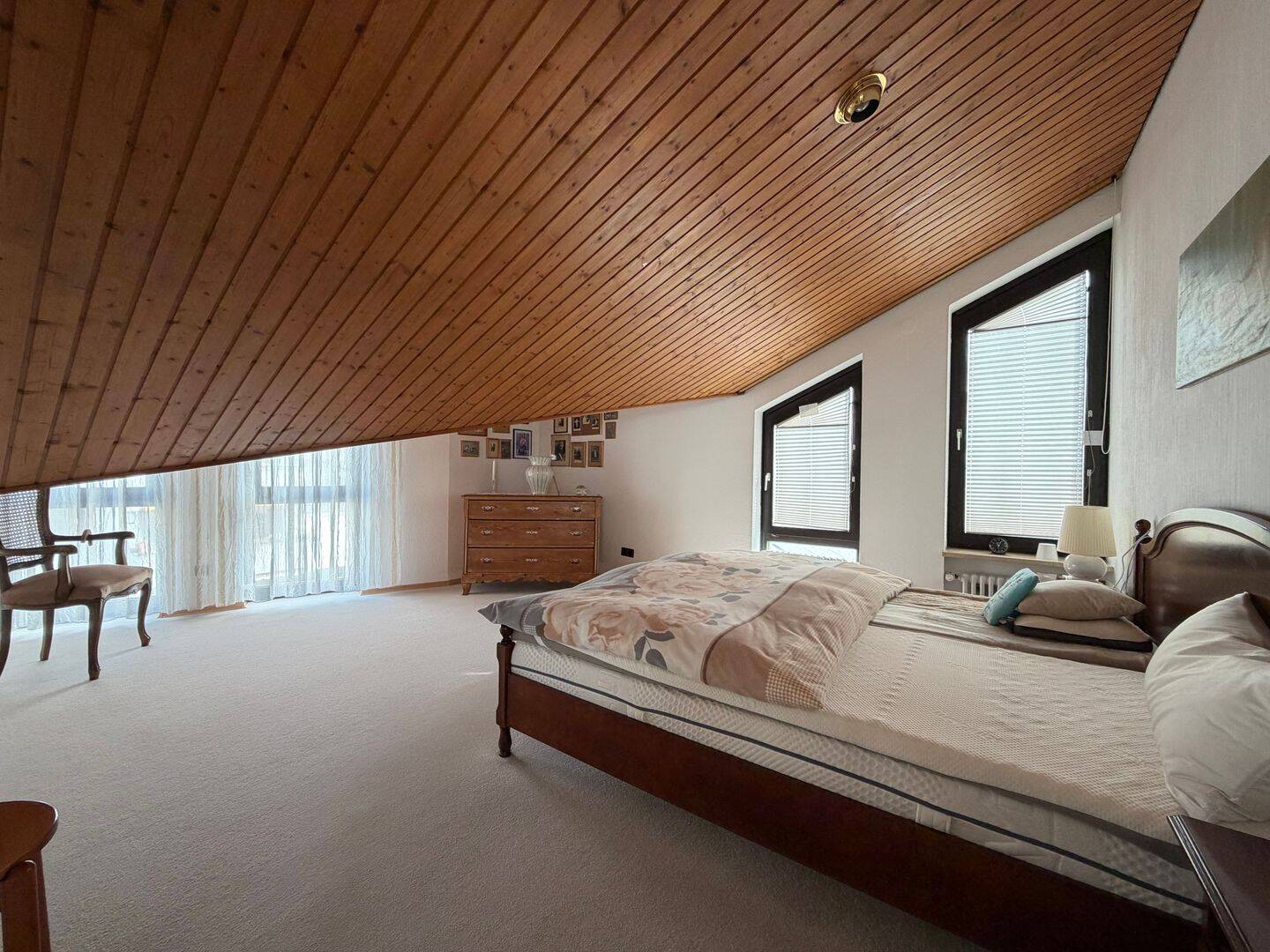 Penthouse-Maisonette mit Galerie, Kamin & Südterrasse – Großzügiges Wohnen in bester Lage von Regensburg – Regensburg – Vorschaubild 8